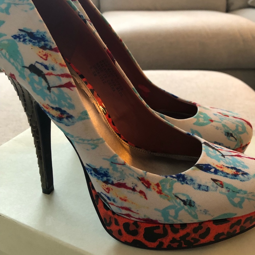 Rachel Roy heels with leopard print platform.  8.5